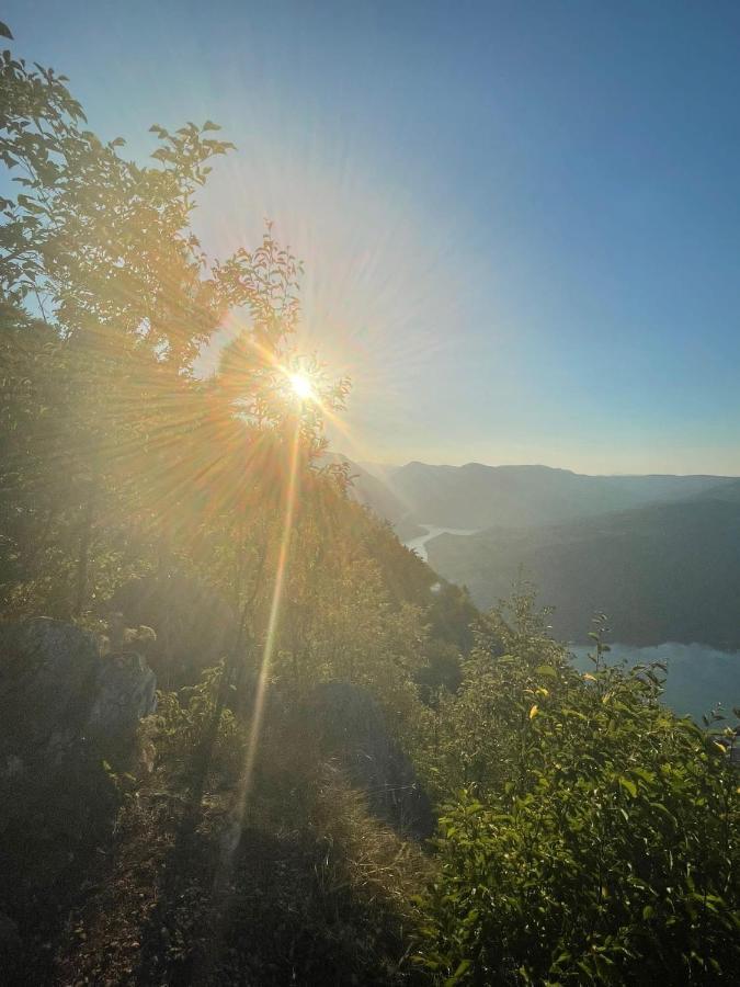 Tilia Cottage Banjska Stena Mitrovac Luaran gambar